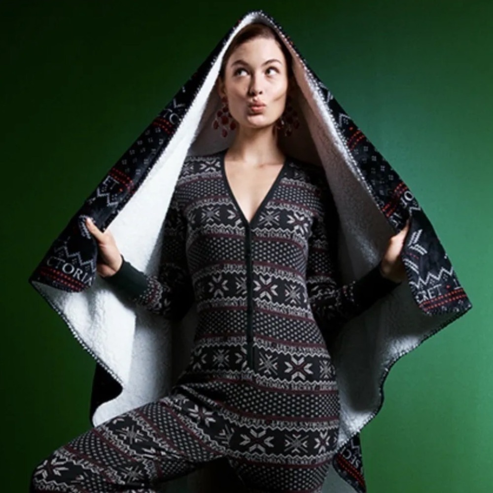 Victoria’s Secret blanket